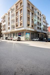 Historic Hassan District, 2 Bedrooms, Terrace