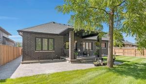 Matchette Manor - Luxury Hideaway Flat - Lasalle