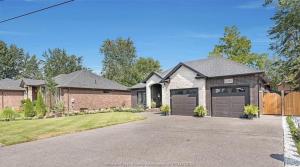 Matchette Manor - Luxury Hideaway Flat - Lasalle