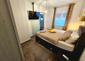 Apartment Second Mary