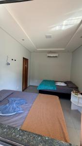 Cada tipo Quincho rústico con habitación y piscina privado