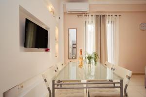 Peaceful House by the Creek 2