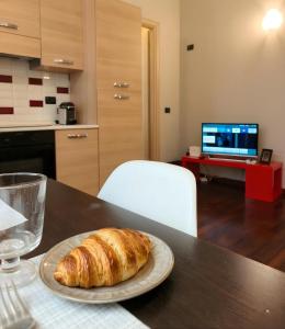 Chic Flat Milano Center with WiFi, AC, Metro M5