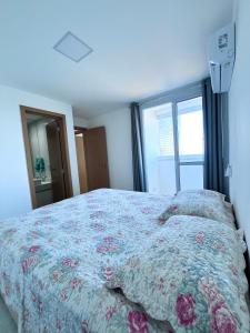 Apartamento Beira Mar com 3 quartos e ar condicionado na Praia do Morro
