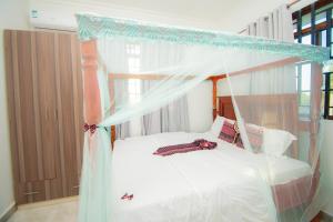 Eden Bay Bungalow - Bwejuu