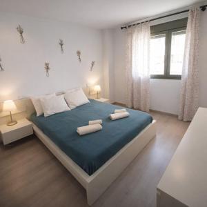 Cadizz Puerto Descanso terrace, pool, and parking