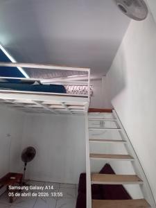 Burnt Toast Surf Camp Waikiki