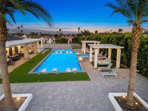 True Country 1 Acre Property with 65ft Pool