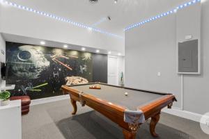 384 Resort House Game Room Pool Spa Grill