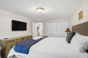 Hidden Speakeasy and Hot Tub