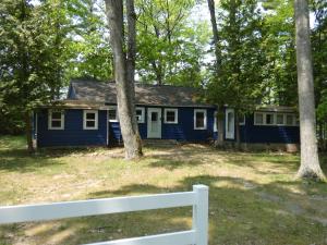 Cranberry Cottage on Torch Lake