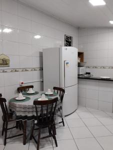 Linda casa com piscina próximo Paraguai e Itaipu