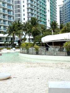 Casa Positano - Azure Urban Resort Residences - The Paris Hilton Beach Club