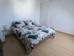 T2 lumineux à Perros-Guirec, plein centre-ville