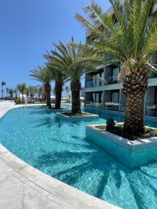 Porto 2 Life Resort - Muro Alto