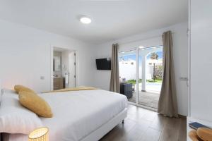 Villa Santana by Villa Plus