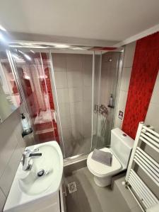 Emerald Suite on Tsimiski, City Center