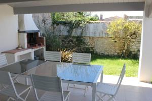 Meublé 5 -LES LISETTES