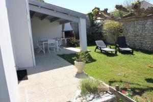 Meublé 5 -LES LISETTES