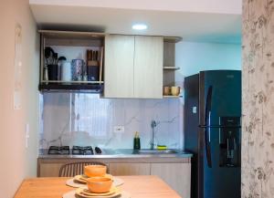 Apto Edif 2 hab, piscina, rooftop, cerca aeropuerto, 5min centro historico