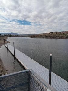 Beautiful Riverview Condo with Boatlaunch