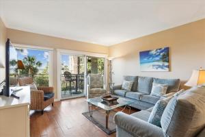 1887 Beachside Tennis