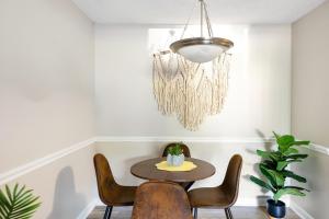 Cozy work & stay apartment in Birmingham