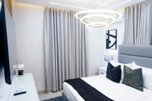 Modern Luxury Parking Fast WiFi