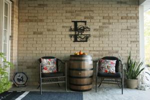 Sunset Suites in Niagara Wine Country