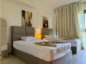 Elegant 3 Bedroom Chalet in Marassi Direct on Lagoon