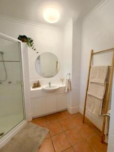 Tropic Sands Coastal Escape