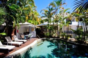 Tropic Sands Coastal Escape