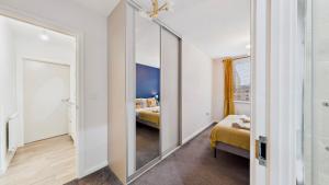 Modern apartment in East London