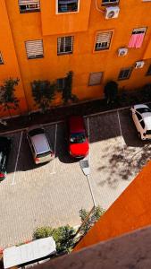 Premium 3BR Apartment Pool Parking Comfort