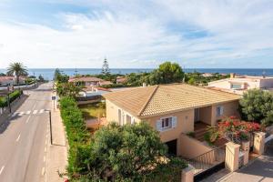 Villa Dori by Villa Select