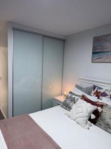 Stylish, Cosy CBD Retreat