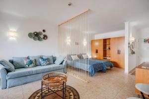 ESTUDIO LD a 350m da Praia da Rocha , Piscina, Garagem