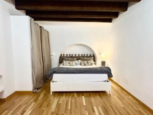 Loft Nineteen Apartment