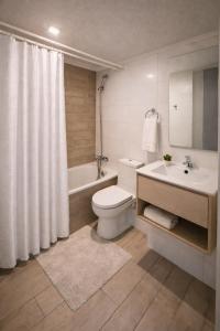 Moderno departamento 2D ,con estacionamiento, excelente ubicación, a una cuadra de el metro