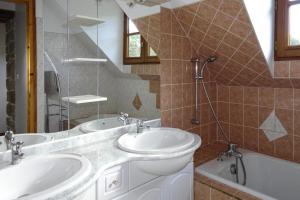 Apartment in Bénodet near Sandy Beaches