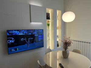 casa cavour beige