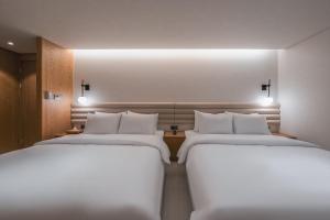 H Avenue Pohang Posco Daero