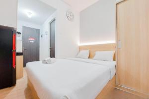Luxury Studio at Serpong Garden Apartment By Travelio