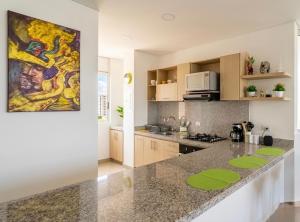 Apartamento con vista directa al mar en Reserva del Mar - Balcón, playa privada y piscinas tipo resort