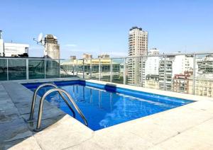Amazing studio with city views