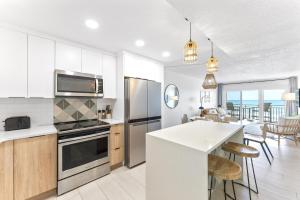Paradise Beach Club - Direct Oceanfront Condos with Heated Pool Pet-Friendly