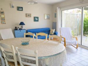 Maison T2 Proche Forêt et Plage à La Tranche-sur-Mer - FR-1-22-243