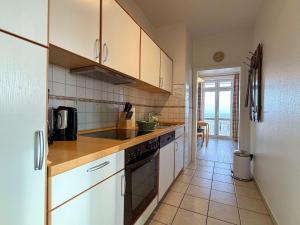 Gaestehaus-Gorch-Fock-Wohnung-6-mit-direktem-Meerblick