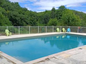 Mobil-home pour 4 personnes avec terrasse - API-1-52-2210