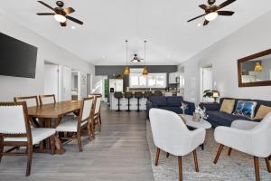 The Point Casa 17 At Avellanas Near Tamarindo